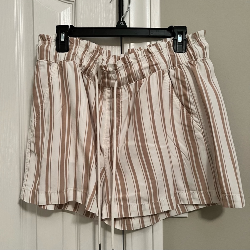 LOFT Paperbag Short